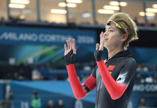 新加坡六合彩-张小楠晋级决赛 刘瀚彬创速滑5000米中国最好成绩